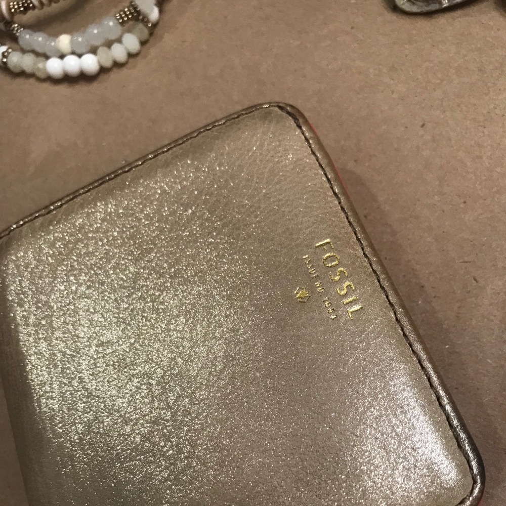 Fossil Wallet
